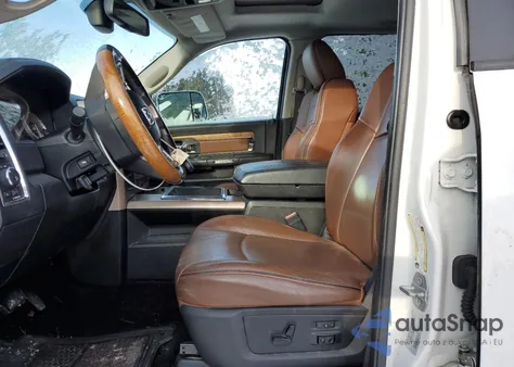 2015 Ram 2500 Longhorn z USA, uszkodzony, nr VIN 3C6UR5GJ0FG691979